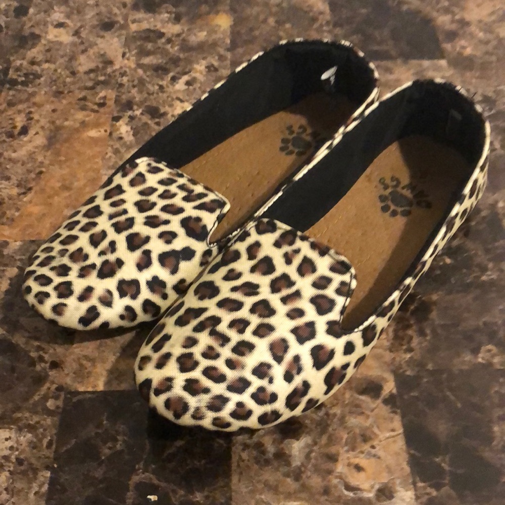 Dawgs Flats
